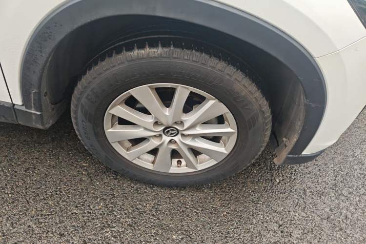 Used Mazda CX-5 2014 2.0L Automatic Two-Wheel Drive Urban Version Right Front Wheel Hub