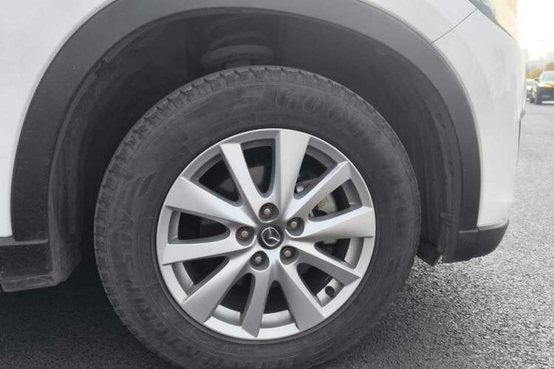 Used Mazda CX-5 2014 2.0L Automatic Two-Wheel Drive Urban Version Right Front Wheel Hub