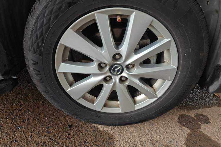 Used Mazda CX-5 2014 2.0L Automatic Two-Wheel Drive Urban Version Right Front Wheel Hub