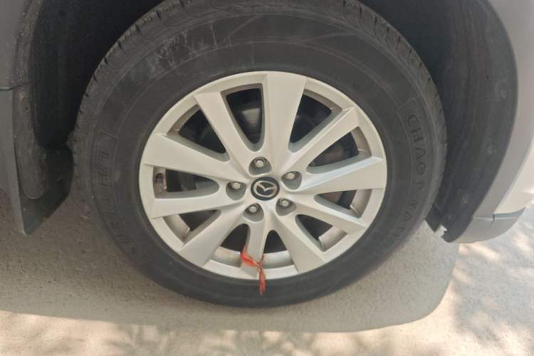 Used Mazda CX-5 2014 2.0L Automatic Two-Wheel Drive Urban Version Right Front Wheel Hub