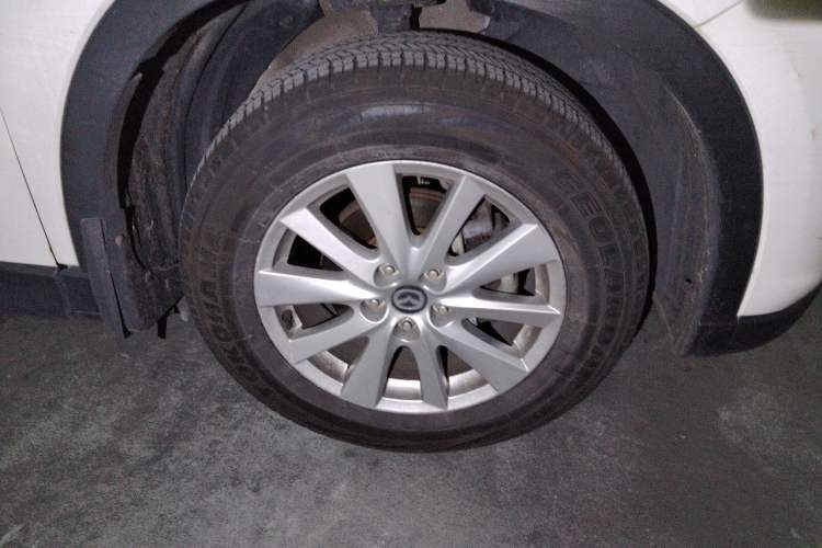 Used Mazda CX-5 2014 2.0L Automatic Two-Wheel Drive Urban Version Right Front Wheel Hub