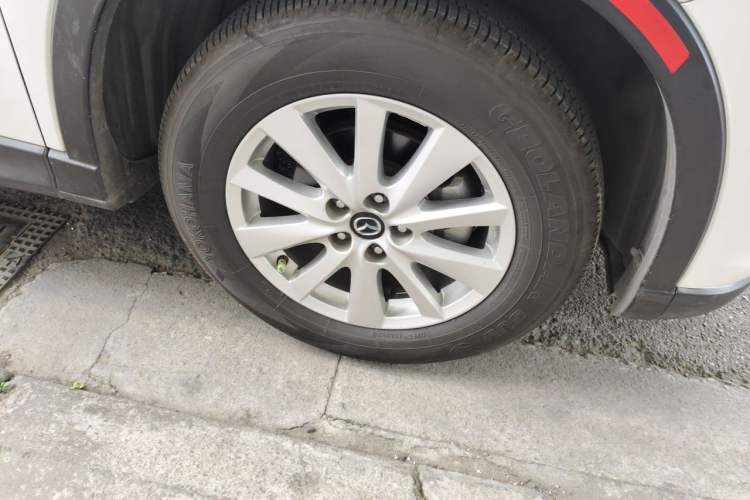 Used Mazda CX-5 2014 2.0L Automatic Two-Wheel Drive Urban Version Right Front Wheel Hub