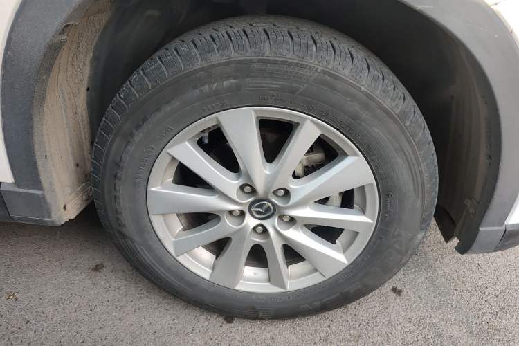 Used Mazda CX-5 2014 2.0L Automatic Two-Wheel Drive Urban Version Right Front Wheel Hub