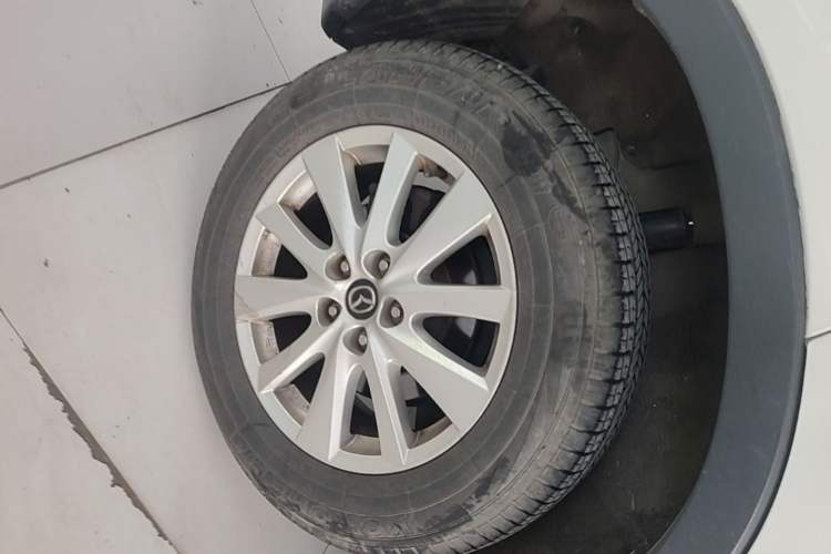 Used Mazda CX-5 2014 2.0L Automatic Two-Wheel Drive Urban Version Right Rear Wheel Hub