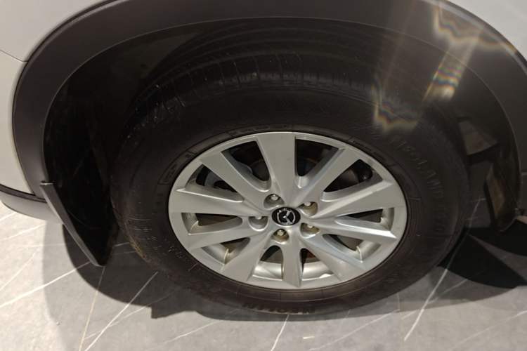 Used Mazda CX-5 2014 2.0L Automatic Two-Wheel Drive Urban Version Right Rear Wheel Hub