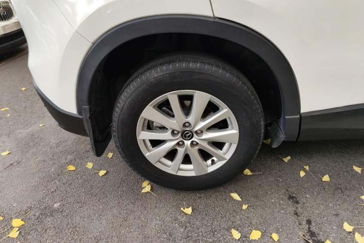 Used Mazda CX-5 2014 2.0L Automatic Two-Wheel Drive Urban Version Right Rear Wheel Hub