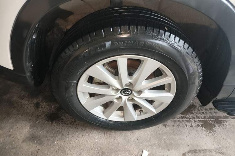 Used Mazda CX-5 2014 2.0L Automatic Two-Wheel Drive Urban Version Right Rear Wheel Hub