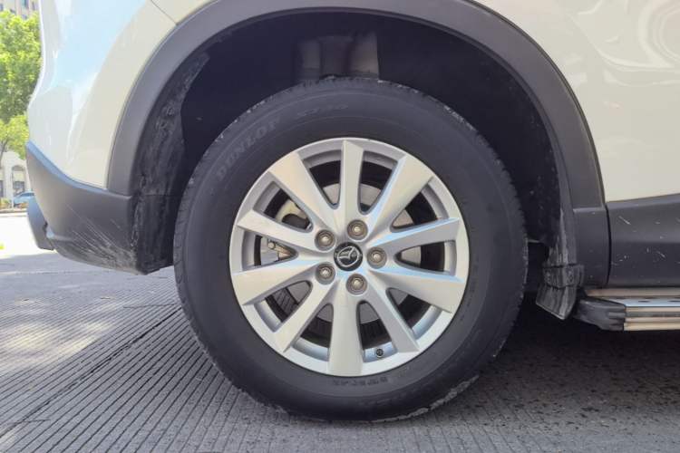 Used Mazda CX-5 2014 2.0L Automatic Two-Wheel Drive Urban Version Right Rear Wheel Hub