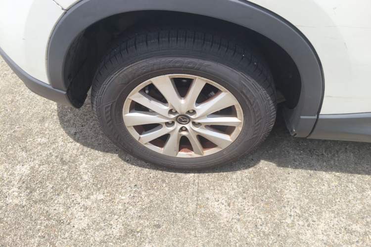Used Mazda CX-5 2014 2.0L Automatic Two-Wheel Drive Urban Version Right Rear Wheel Hub