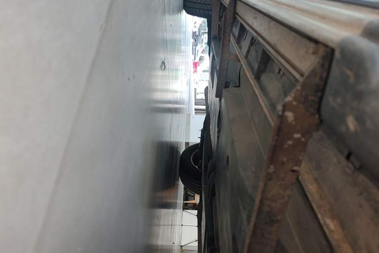 Used Mazda CX-5 2014 2.0L Automatic Two-Wheel Drive Urban Version Right Side Sill