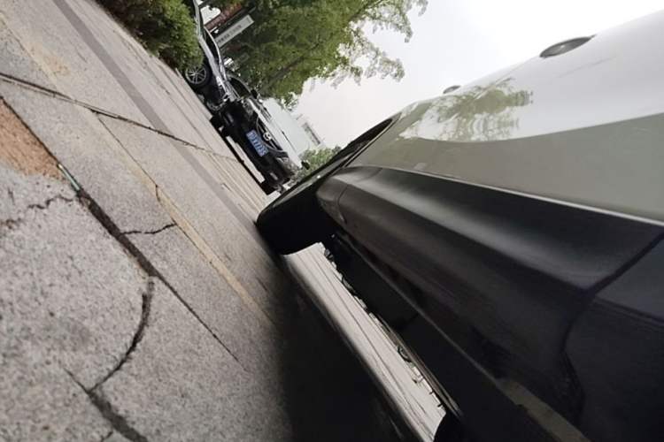 Used Mazda CX-5 2014 2.0L Automatic Two-Wheel Drive Urban Version Right Side Sill