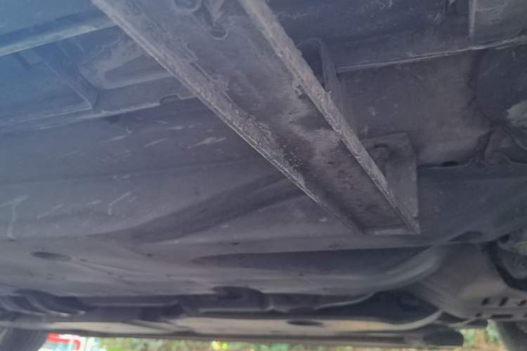 Used Mazda CX-5 2014 2.0L Automatic Two-Wheel Drive Urban Version Right Side Sill