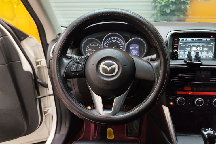 Used Mazda CX-5 2014 2.0L Automatic Two-Wheel Drive Urban Version Steering Wheel