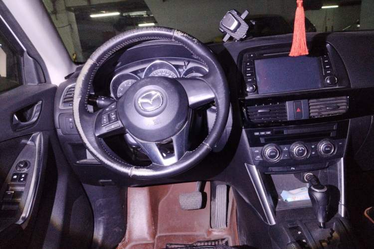 Used Mazda CX-5 2014 2.0L Automatic Two-Wheel Drive Urban Version Steering Wheel