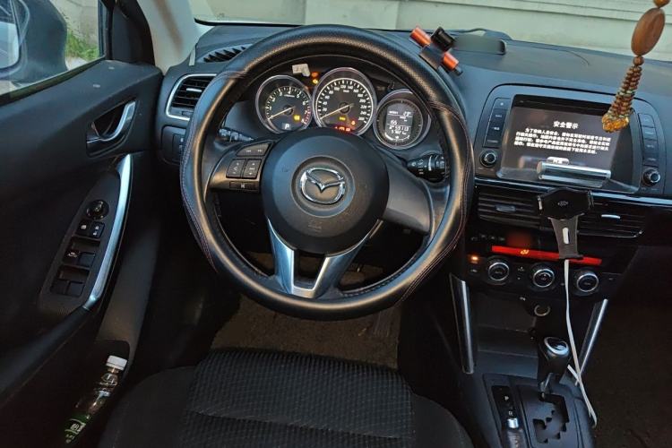 Used Mazda CX-5 2014 2.0L Automatic Two-Wheel Drive Urban Version Steering Wheel