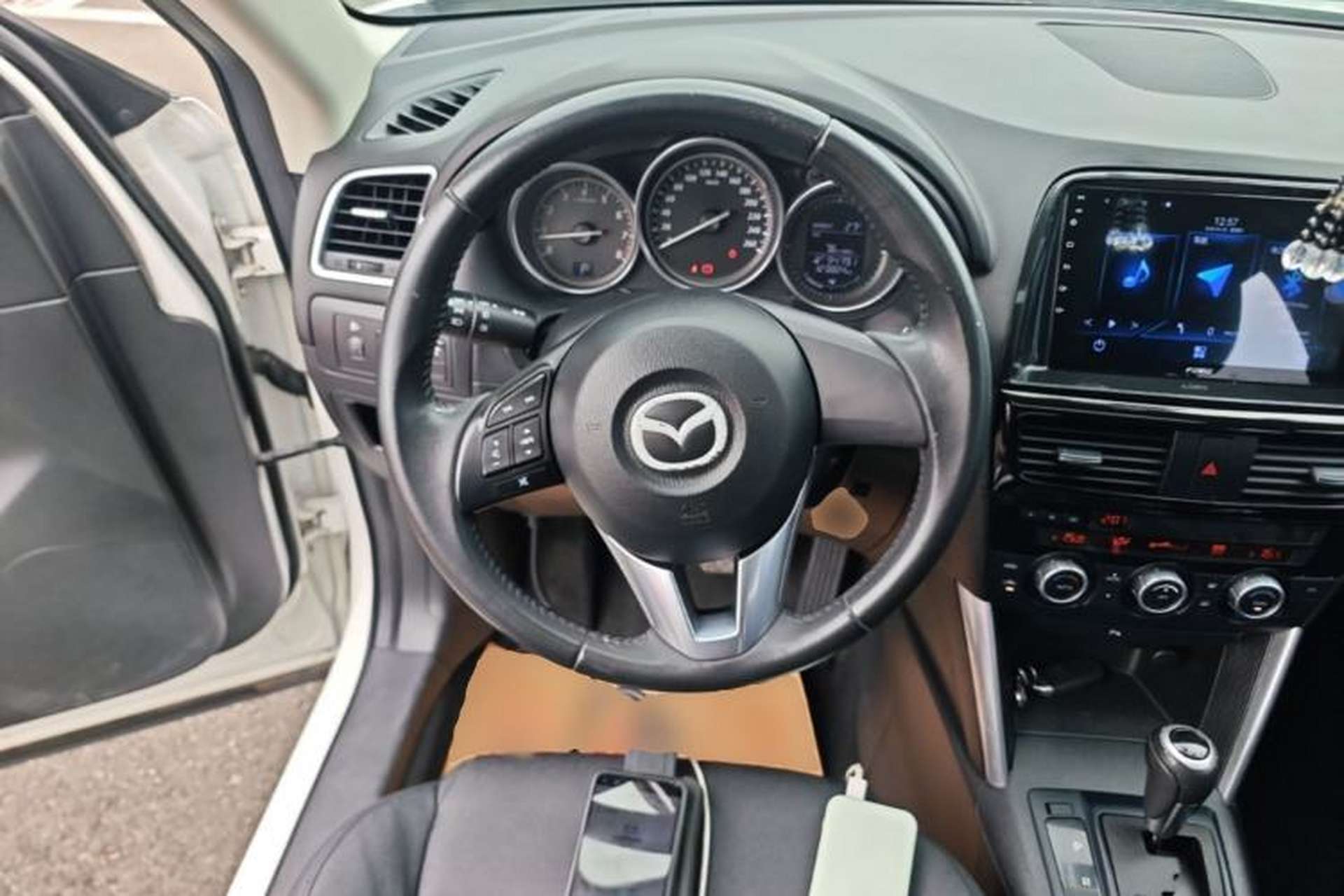 Used Mazda CX-5 2014 2.0L Automatic Two-Wheel Drive Urban Version Steering Wheel