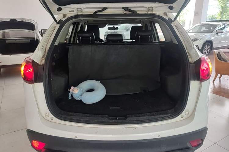 Used Mazda CX-5 2014 2.0L Automatic Two-Wheel Drive Urban Version Trunk