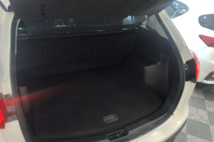 Used Mazda CX-5 2014 2.0L Automatic Two-Wheel Drive Urban Version Trunk