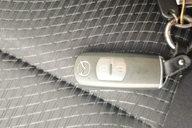 Used Mazda CX-5 2014 2.0L Automatic Two-Wheel Drive Urban Version Vehicle Key