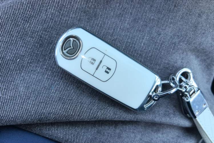 Used Mazda CX-5 2014 2.0L Automatic Two-Wheel Drive Urban Version Vehicle Key