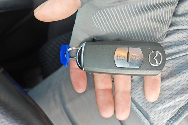 Used Mazda CX-5 2014 2.0L Automatic Two-Wheel Drive Urban Version Vehicle Key