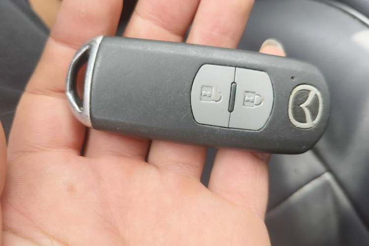 Used Mazda CX-5 2014 2.0L Automatic Two-Wheel Drive Urban Version Vehicle Key