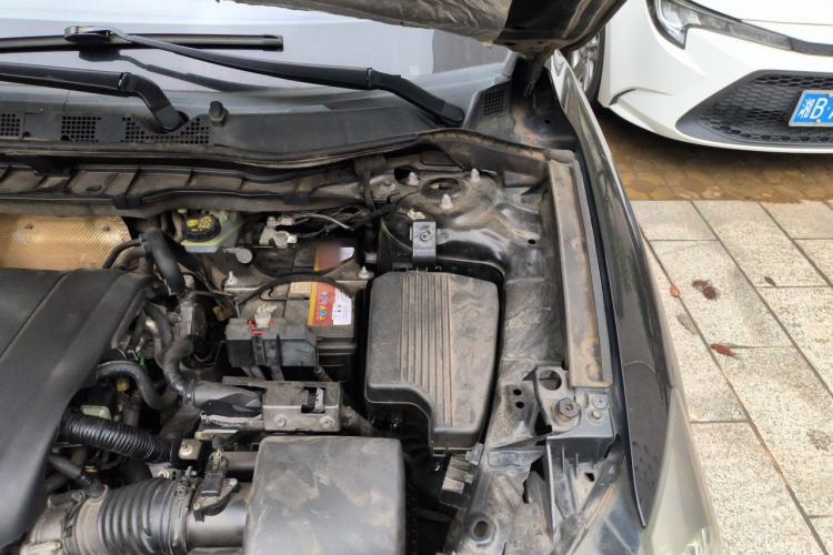 Used Mazda CX-5 2015 2.5L Automatic 4x4 Prestige Edition Engine Bay Left
