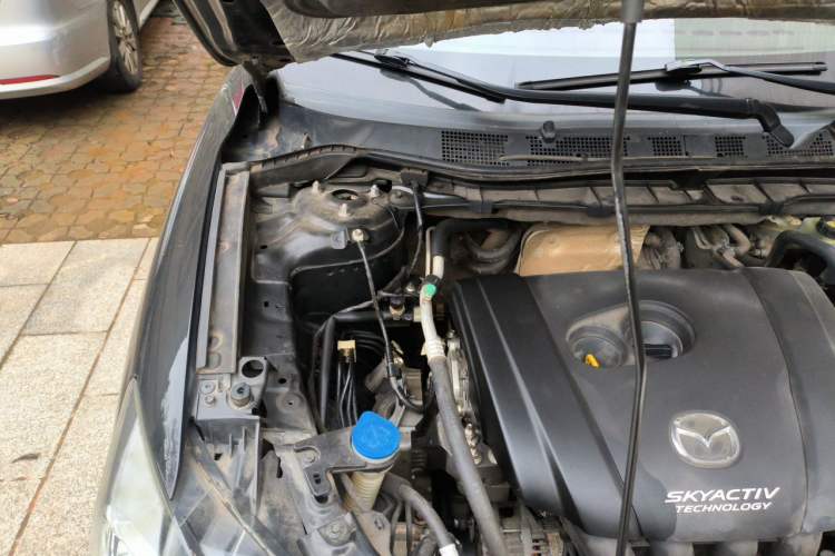 Used Mazda CX-5 2015 2.5L Automatic 4x4 Prestige Edition Engine Bay Right