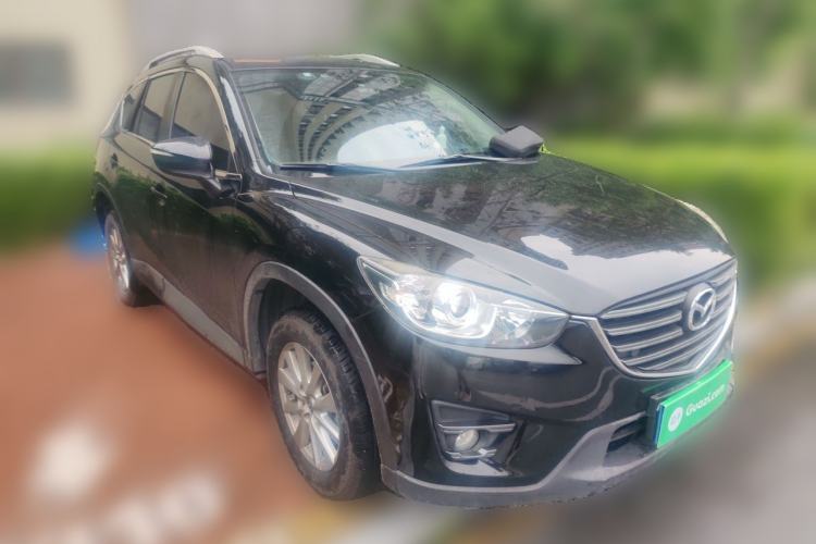 Used Mazda CX-5 2015 2.0L Automatic Two-Wheel Drive Urban Version Front Right 45 Deg