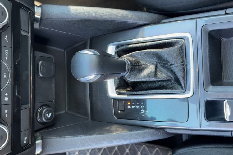 Used Mazda CX-5 2015 2.0L Automatic Two-Wheel Drive Urban Version Gear Lever