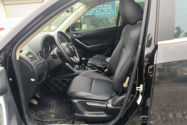 Used Mazda CX-5 2015 2.0L Manual Two-Wheel Drive Comfort Version Left Front Seat