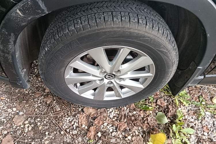 Used Mazda CX-5 2015 2.0L Automatic Two-Wheel Drive Urban Version Left Front Wheel Hub