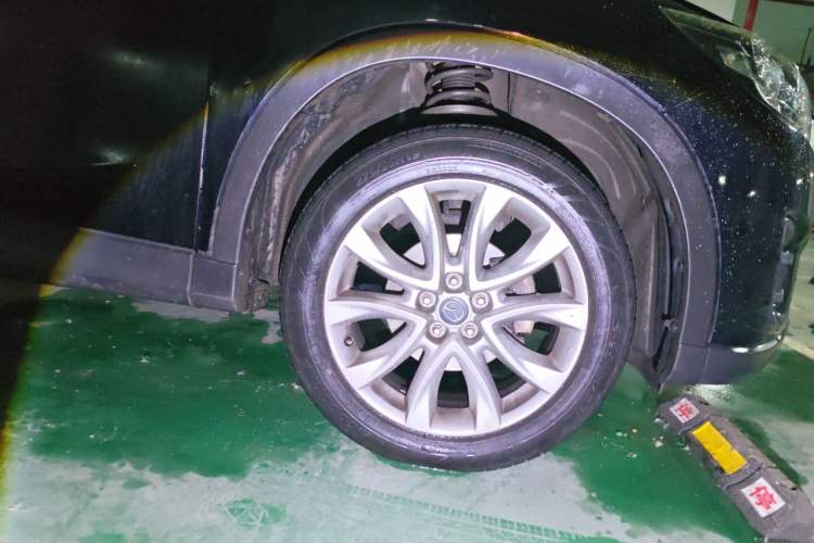 Used Mazda CX-5 2015 2.5L Automatic 4x4 Flagship Model Right Front Wheel Hub