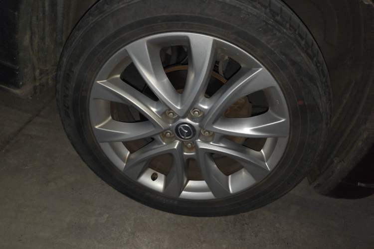 Used Mazda CX-5 2015 2.5L Automatic 4x4 Prestige Edition Right Front Wheel Hub