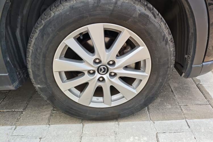 Used Mazda CX-5 2015 2.0L Automatic Two-Wheel Drive Urban Version Right Front Wheel Hub