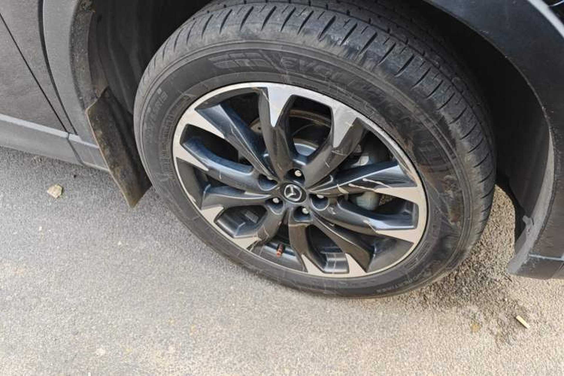 Used Mazda CX-5 2015 2.5L Automatic 4x4 Flagship Model Right Front Wheel Hub
