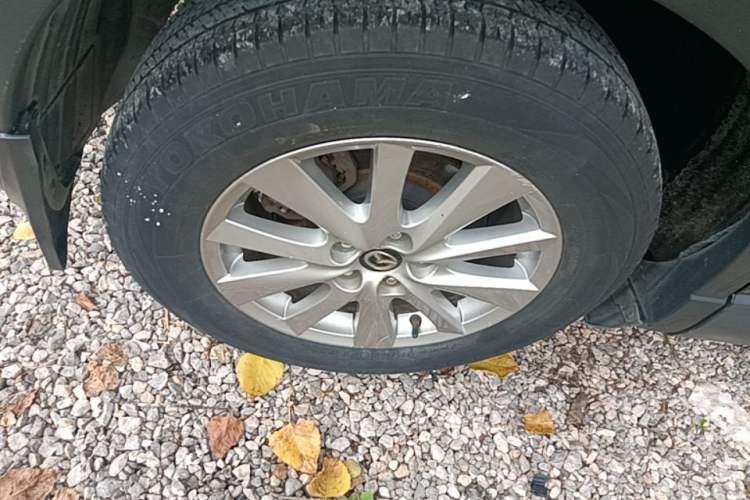 Used Mazda CX-5 2015 2.0L Automatic Two-Wheel Drive Urban Version Right Rear Wheel Hub