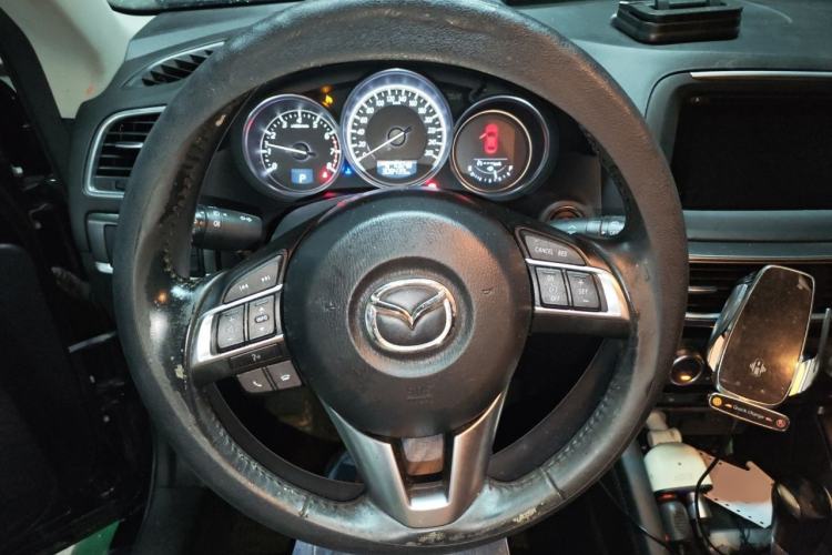Used Mazda CX-5 2015 2.5L Automatic 4x4 Flagship Model Steering Wheel