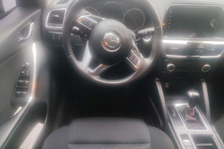 Used Mazda CX-5 2015 2.0L Automatic Two-Wheel Drive Urban Version Steering Wheel