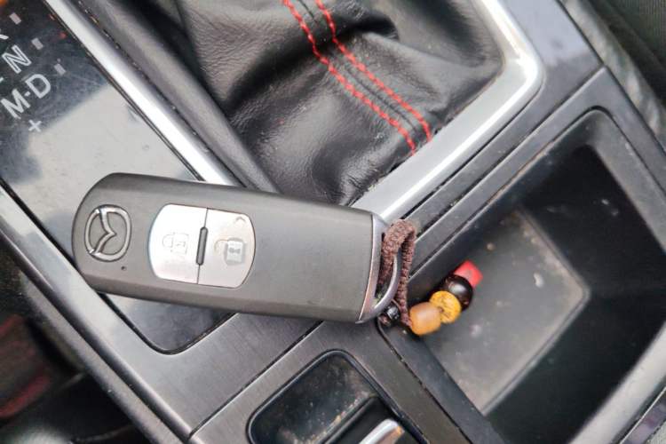 Used Mazda CX-5 2015 2.0L Automatic Two-Wheel Drive Urban Version Vehicle Key