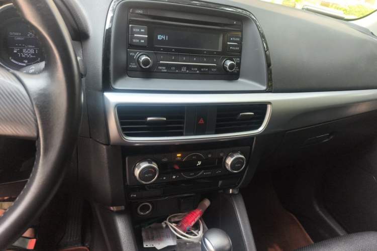 Used Mazda CX-5 2015 2.0L Automatic Two-Wheel Drive Urban Version Audio And AC Panel