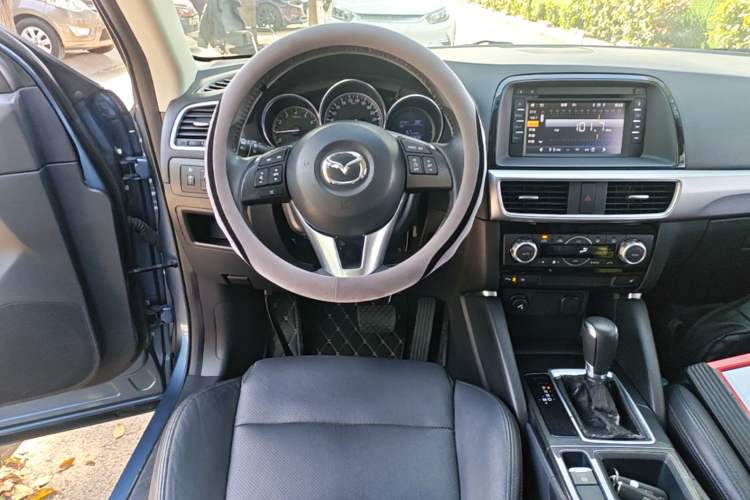 Used Mazda CX-5 2015 2.0L Automatic 4x4 Luxury Edition Audio And AC Panel