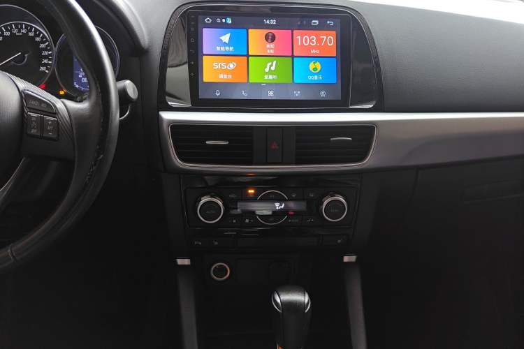 Used Mazda CX-5 2015 2.0L Automatic 4x4 Luxury Edition Audio And AC Panel
