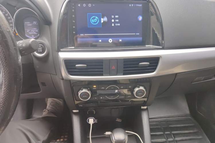 Used Mazda CX-5 2015 2.0L Automatic Two-Wheel Drive Urban Version Audio And AC Panel