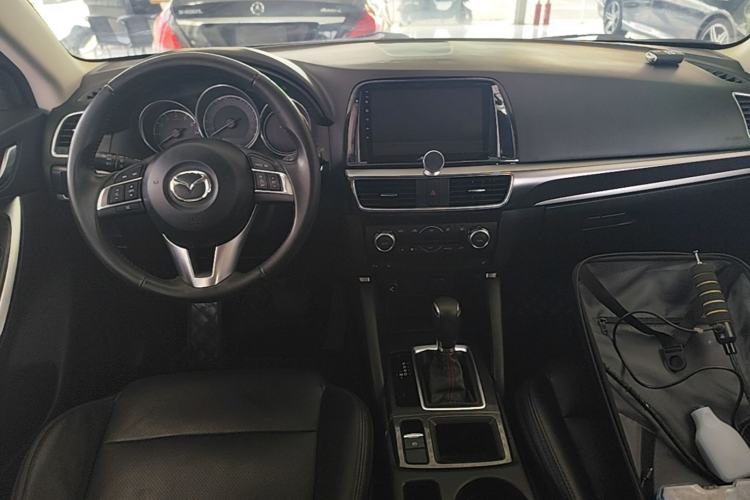 Used Mazda CX-5 2015 2.5L Automatic 4x4 Prestige Edition Center Console