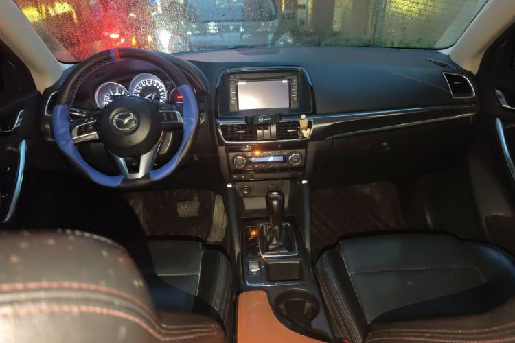 Used Mazda CX-5 2015 2.5L Automatic 4x4 Prestige Edition Center Console