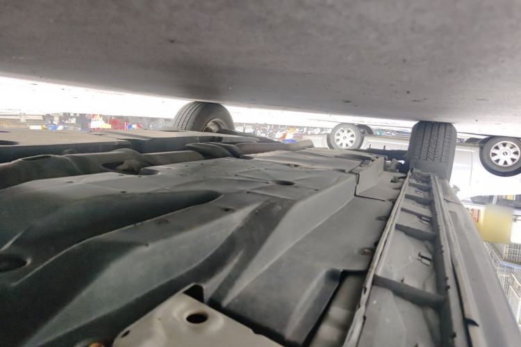 Used Mazda CX-5 2015 2.0L Automatic Two-Wheel Drive Urban Version Chassis Front Right