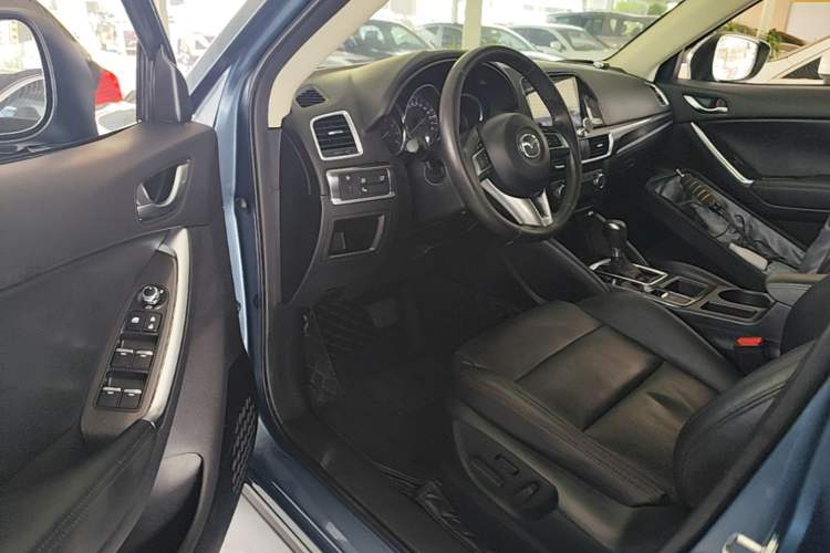 Used Mazda CX-5 2015 2.5L Automatic 4x4 Prestige Edition Driver Seat