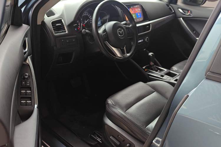 Used Mazda CX-5 2015 2.0L Automatic 4x4 Luxury Edition Driver Seat
