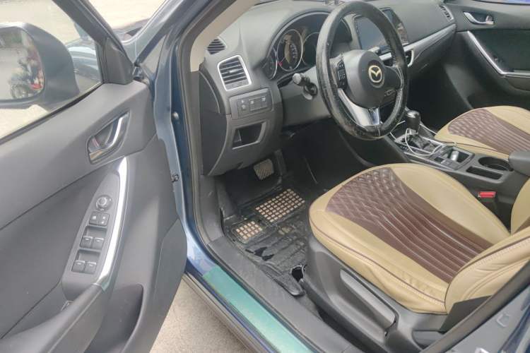 Used Mazda CX-5 2015 2.0L Automatic Two-Wheel Drive Urban Version Driver Seat